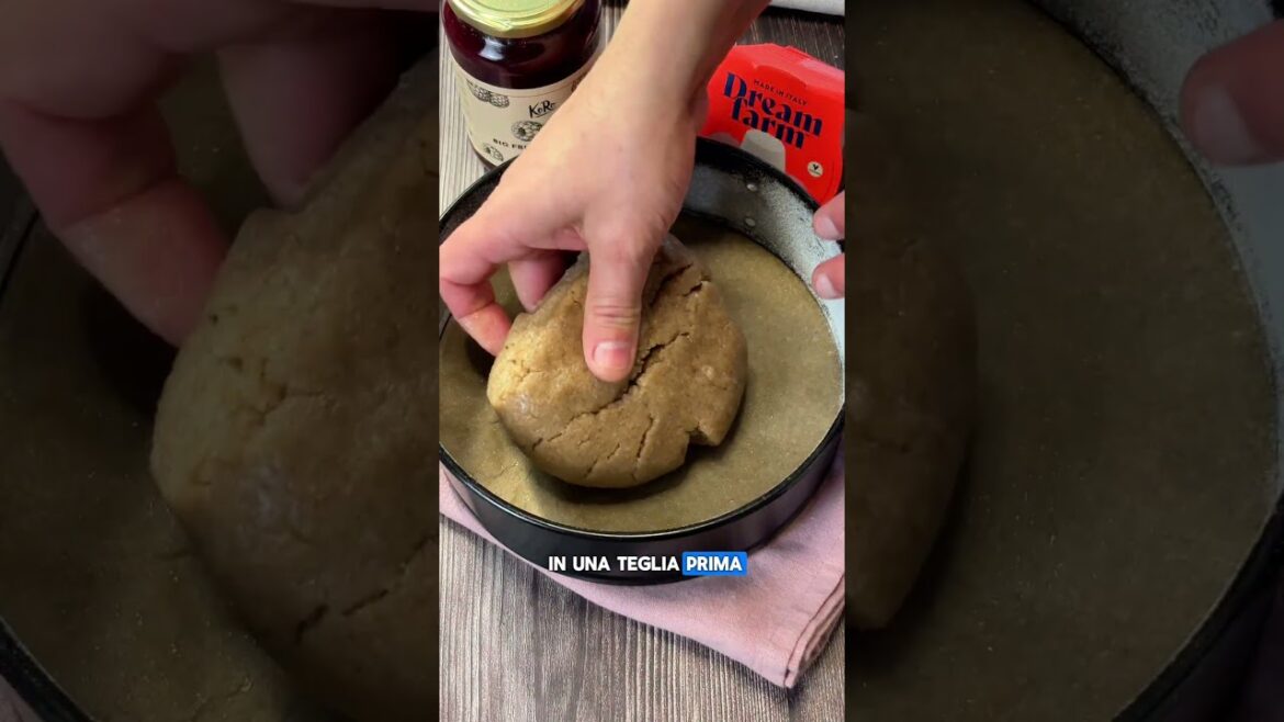 Crostata ricotta e confettura   #cucinavegana ADV #dolcivegani #crostatafattaincasa #VeganDessert