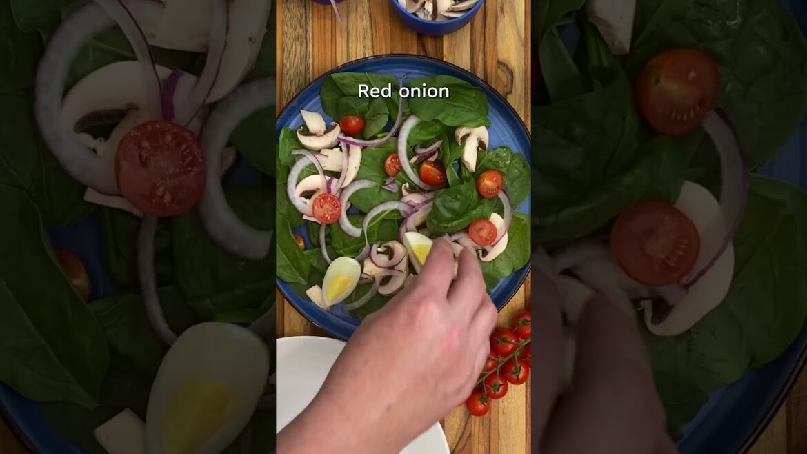 Spinach Salad with Warm Bacon Dressing