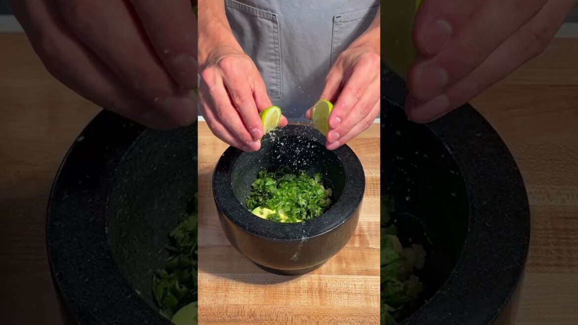 The Secret To Perfect Guacamole