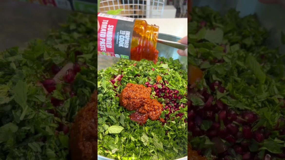 The Easiest Ezme Salad Dip You’ll Ever Make (Fresh & Flavorful)