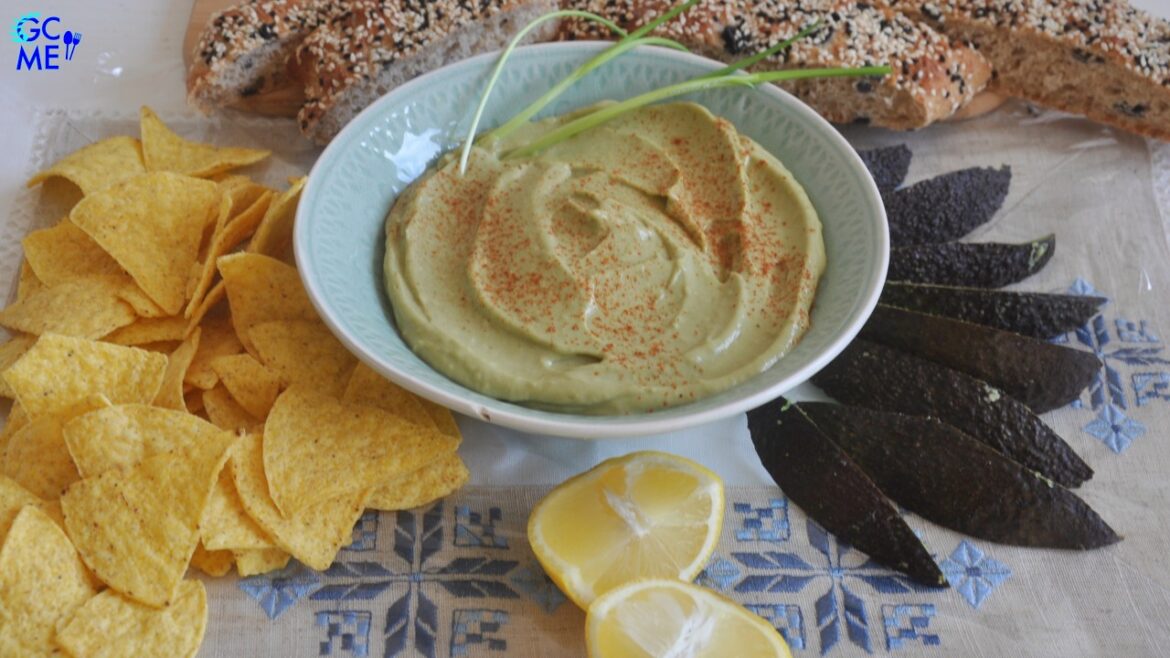 #SHORTS Fluffy Taramosalata (or Taramasalata) w/ Avocado - Πανεύκολη Αφράτη Ταραμοσαλάτα με Αβοκάντο