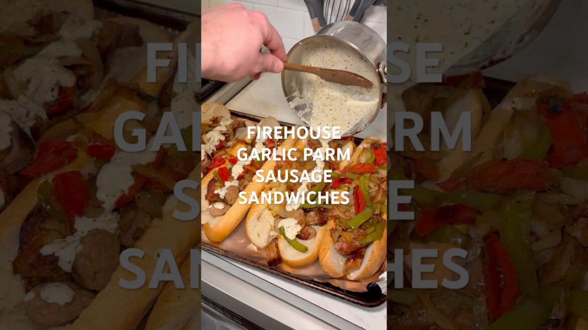 Garlic Parm Sausage Sandwiches a nice twist on Sausage pep and onion sandwiches #dinnerideas #recipe