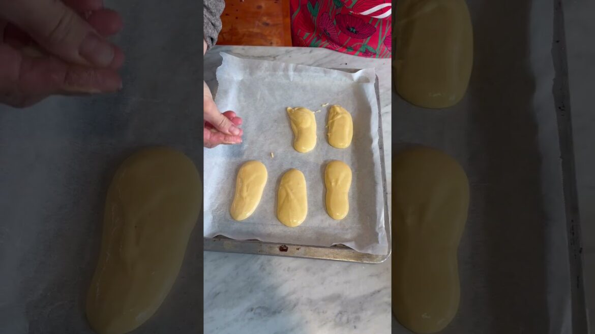 firrincozza Savoiardi Siciliani Ricetta 3 uova temp ambiente,90 gr di zucchero, 190 gr di farina 00