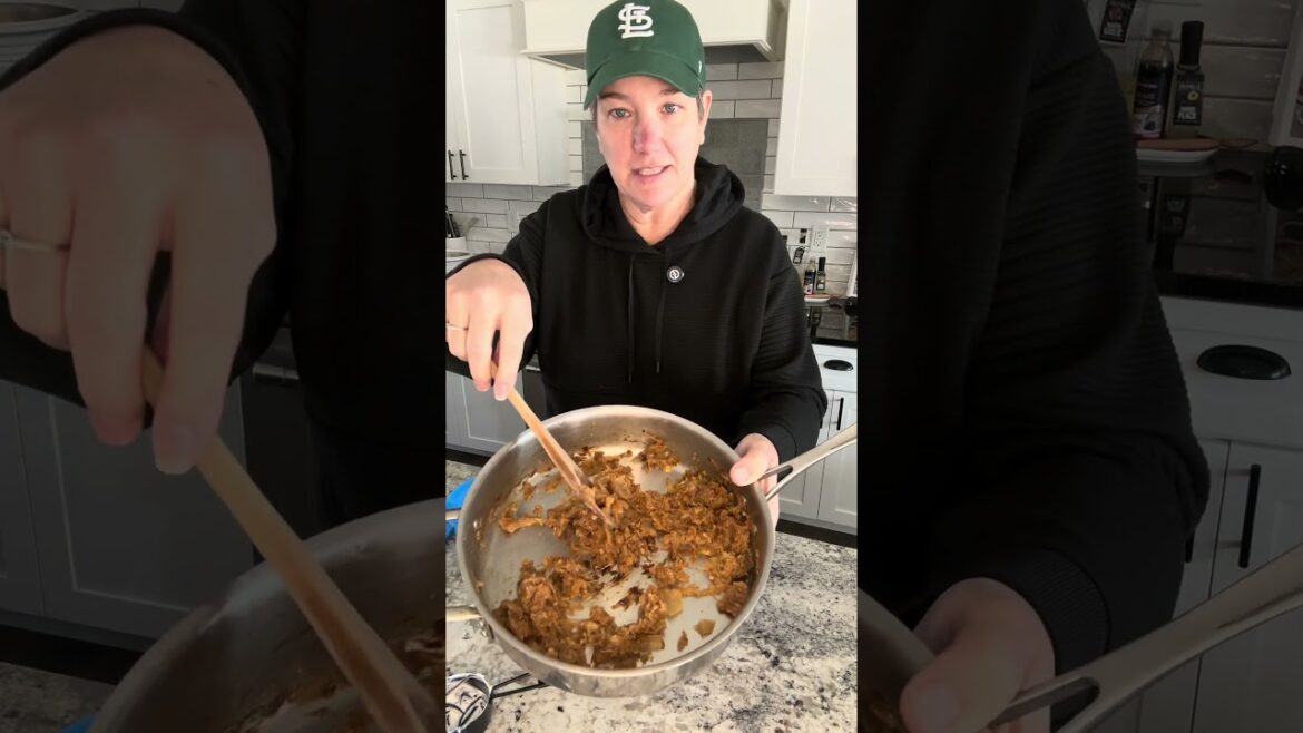 CARAMELIZED ONION DIP #redshedacres #appetizer #superbowl #snack #recipe