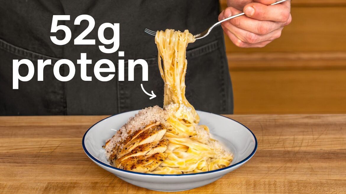 The Best Low Calorie Alfredo Pasta Ever