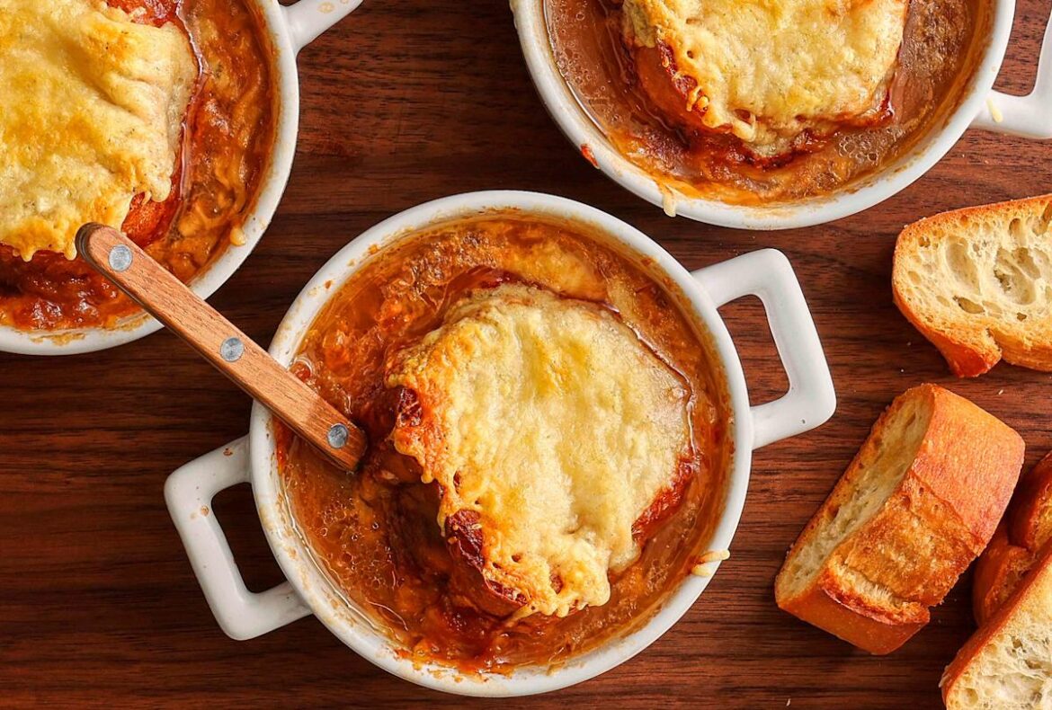 Chefs Reveal 9 Pro Tips for the Best French Onion Soup Better Homes & Gardens