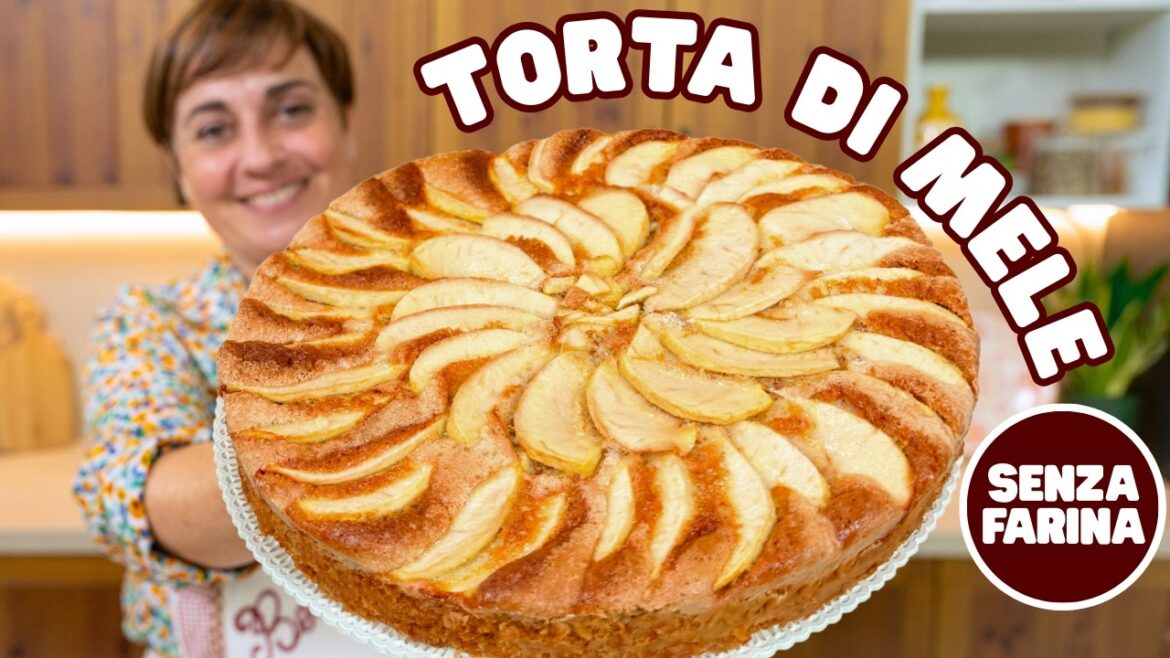 TORTA DI MELE SENZA FARINA Ricetta Facile - Fatto in Casa da Benedetta
