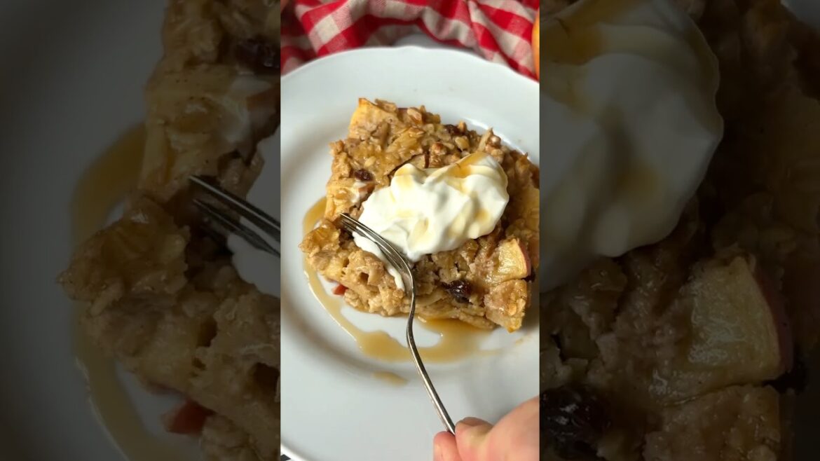 Baked Apple Oatmeal