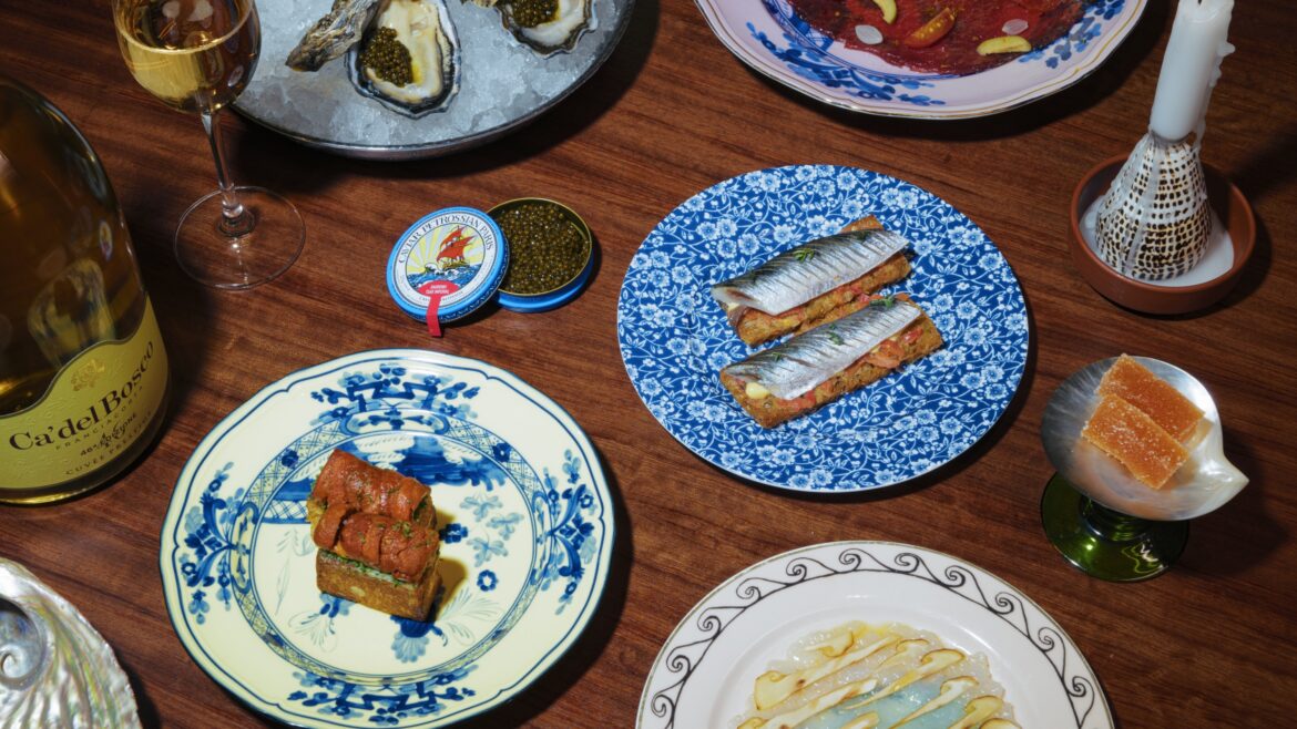 A 10-course seafood feast at Salon des Refusés