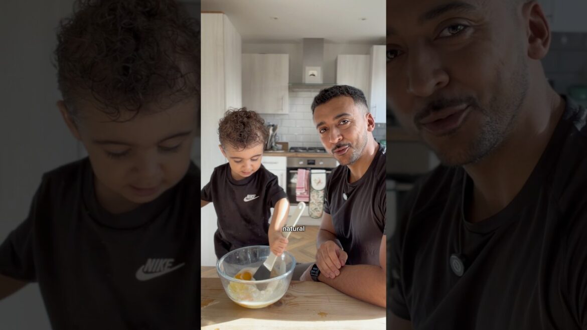 Protein, blueberry and maple syrup pancakes recipe