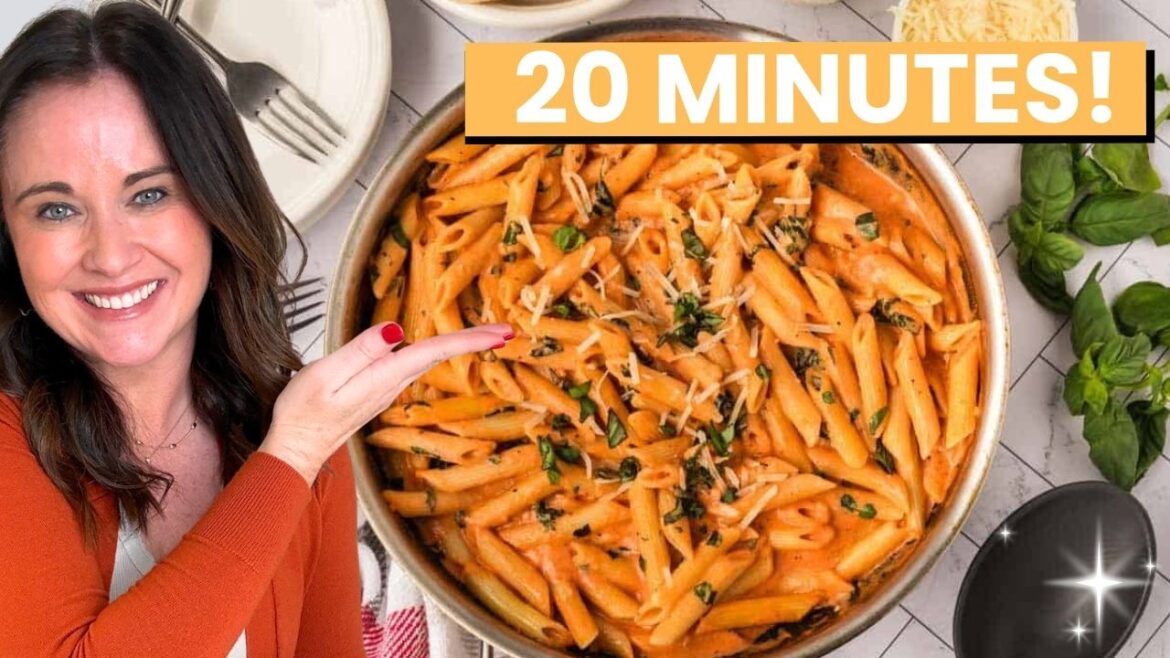 Easy Creamy Tomato Basil Pasta - The Fastest Dinner Ever!