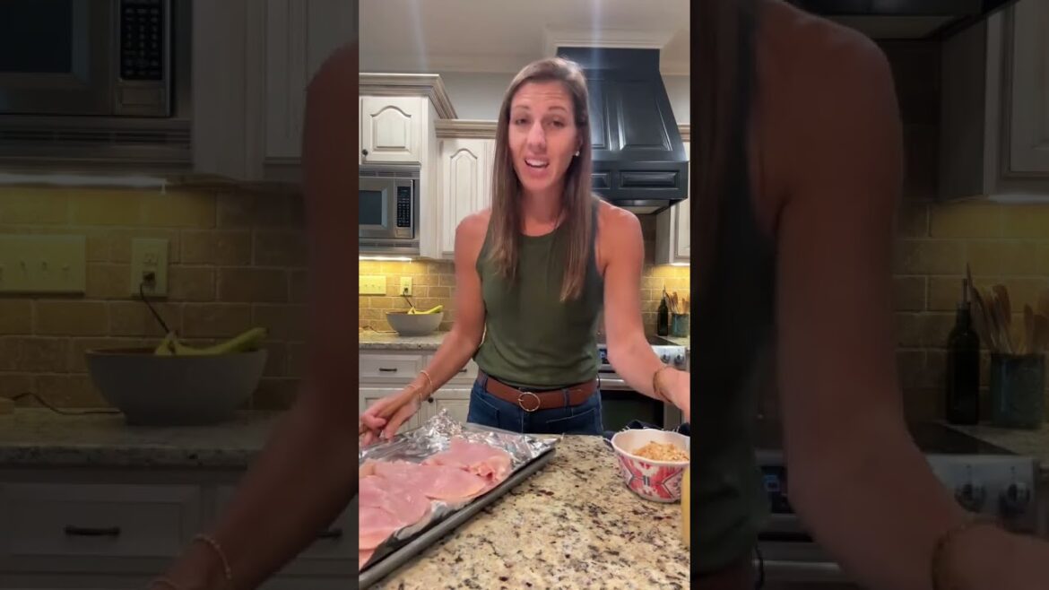 Honey Mustard Ritz Chicken ✨ #americaneagle #jana #dinner #DinnerIdeas #dinnerrecipe