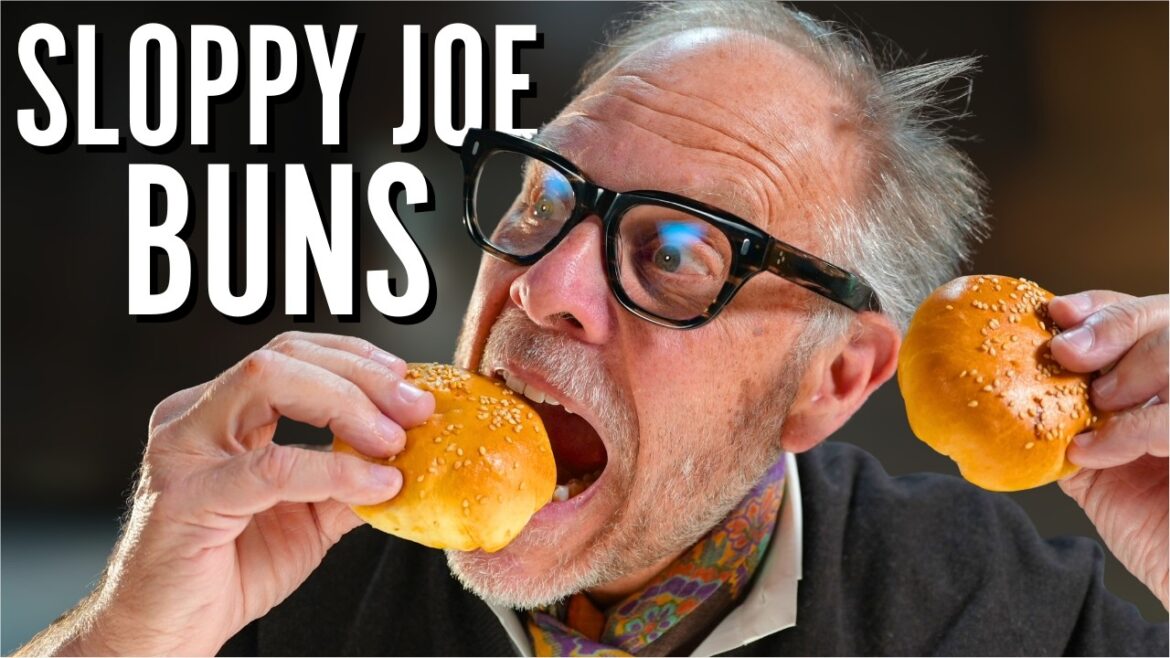 Alton Brown Cooks Food | Episode 14: Sloppy Joe Buns