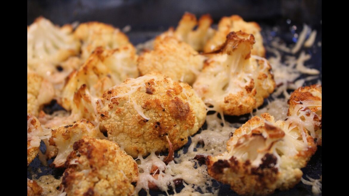 Best Cauliflower recipe. Garlic, Parmesan cheese Roasted cauliflower.