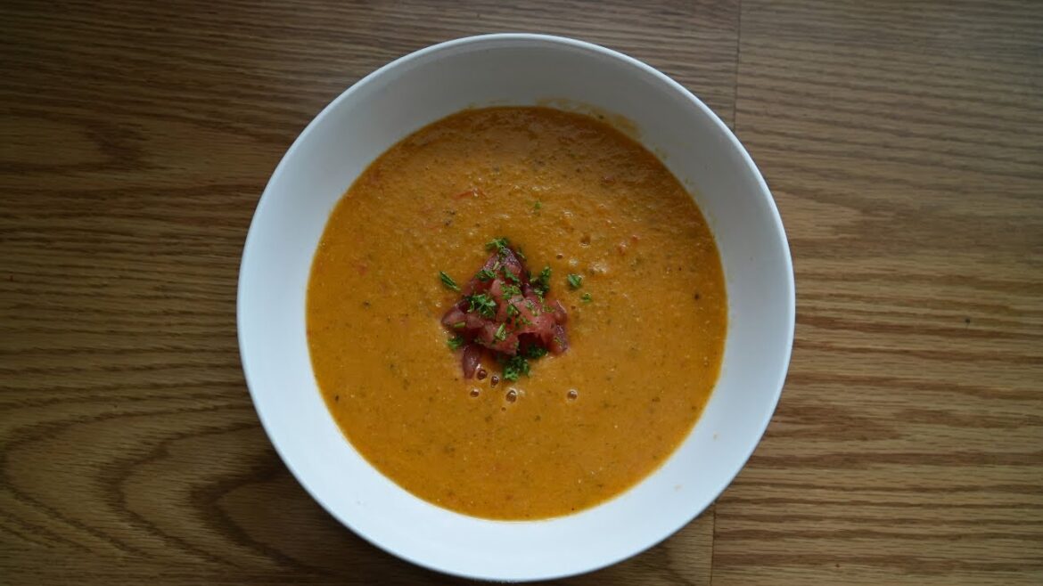 Red Lentil, Fresh Tomato & Basil Soup | Feel Good Food