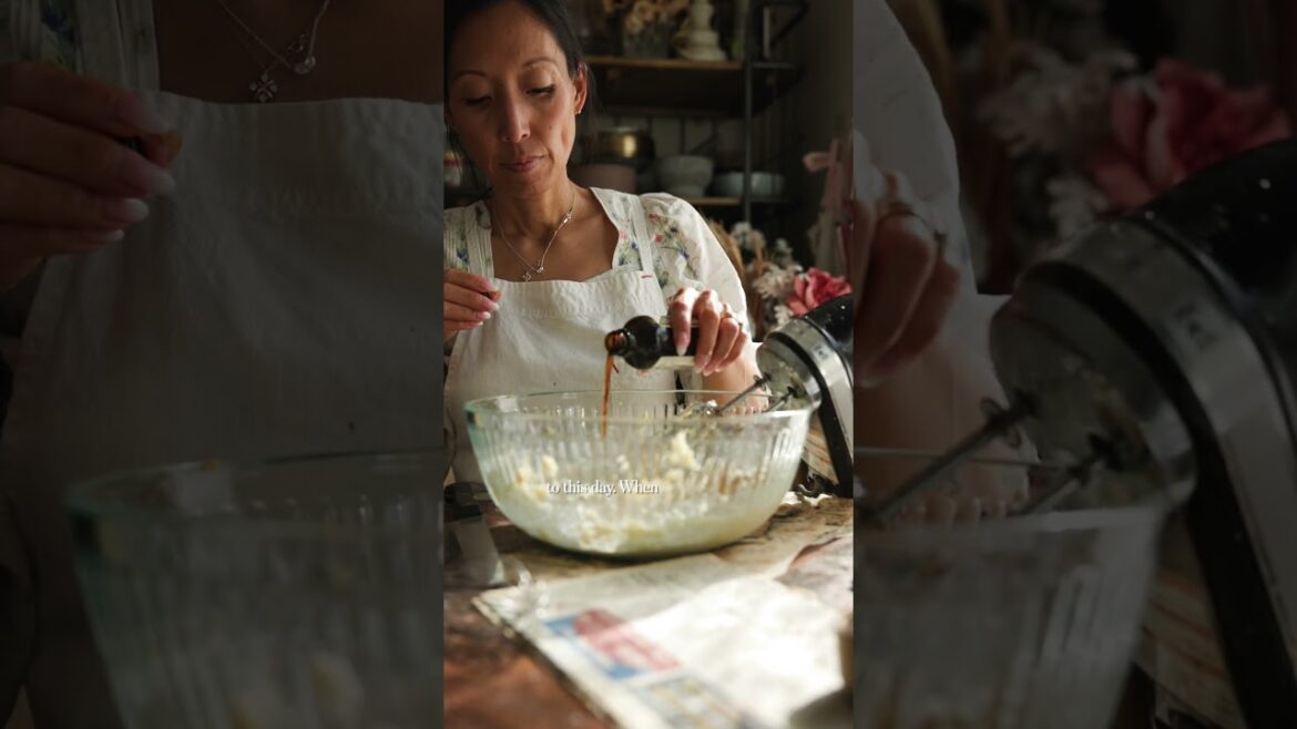 Lemon Poppy Seed Muffins and being a feminine feminist. #baking