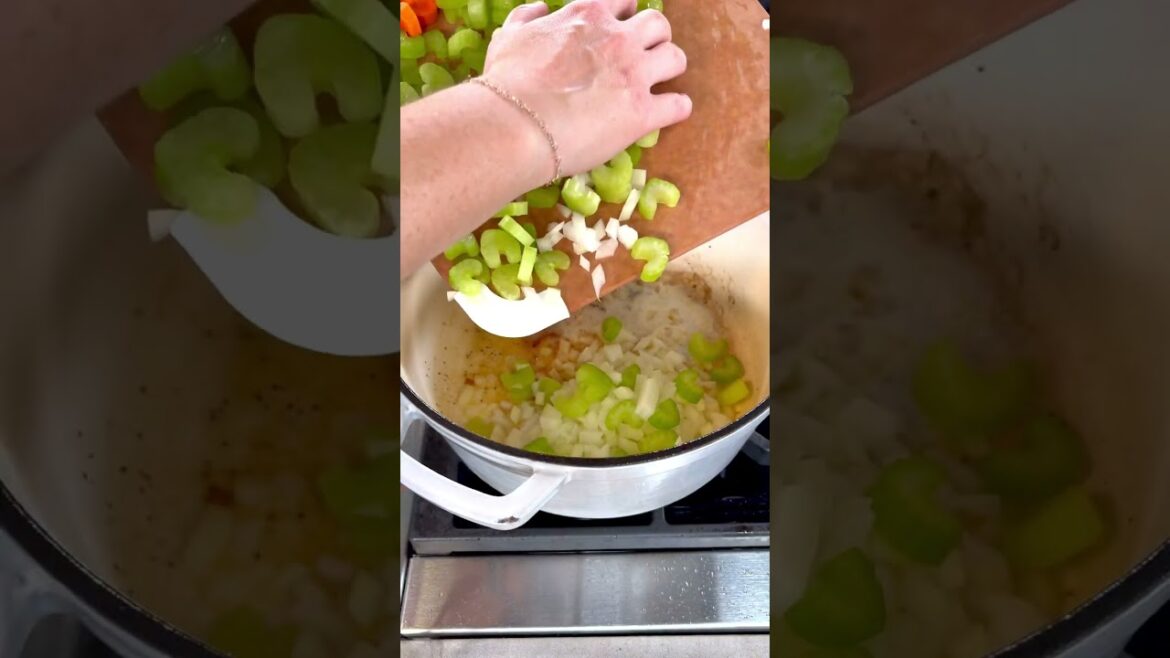 Chicken Noodle Soup #soup #recipe #dinner #cooking #chickennoodlesoup