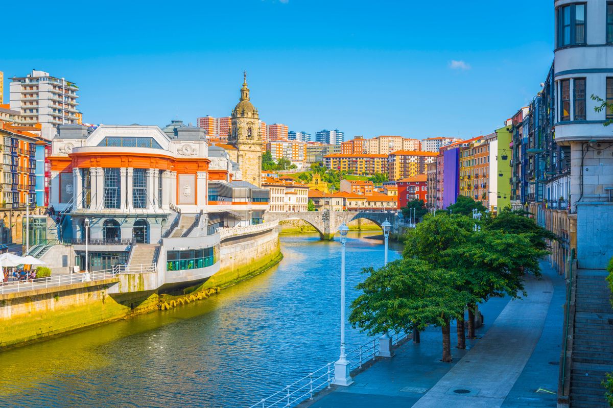 Nervion river and the Mercado de la Ribera market.
