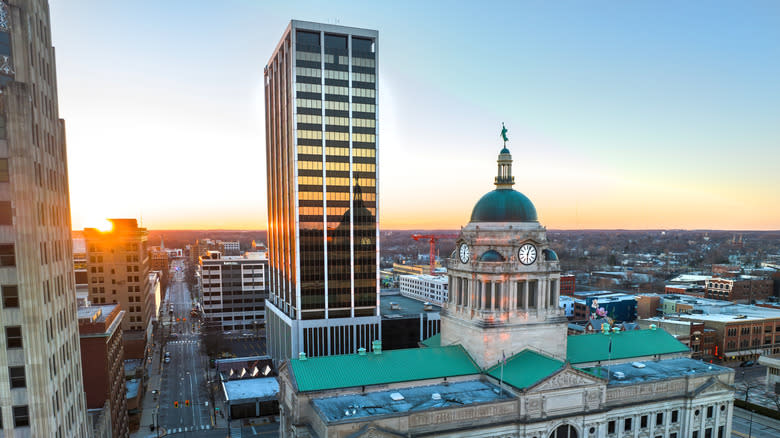 Aerial view of Fort Wayne, Indiana's downtown area