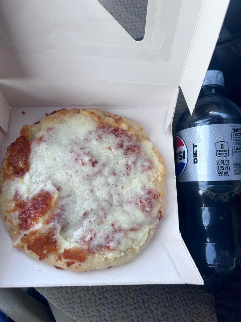 How many calories in this 7 inch gas station mini cheese pizza? I thought 600.