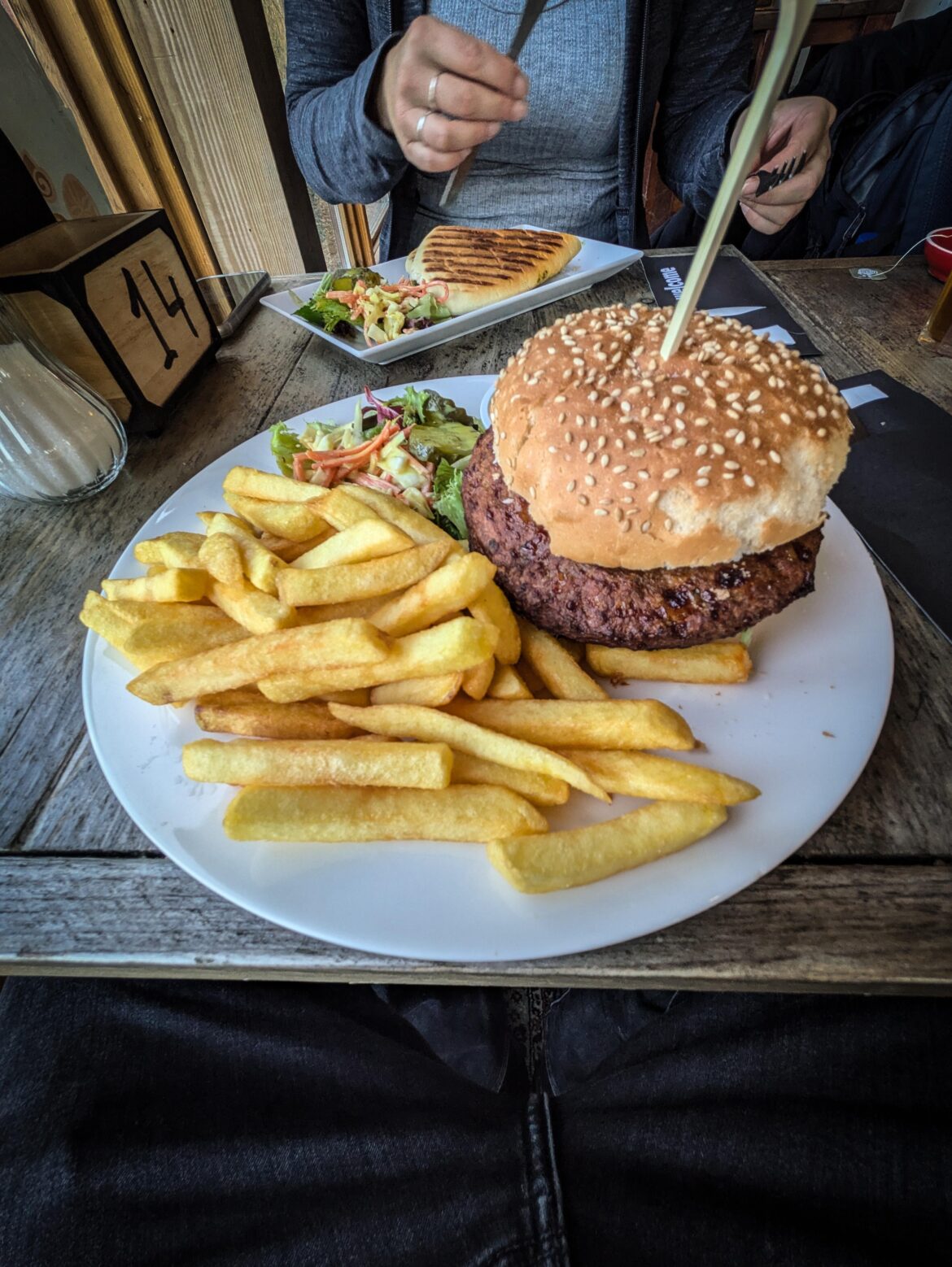 A little lunch burger