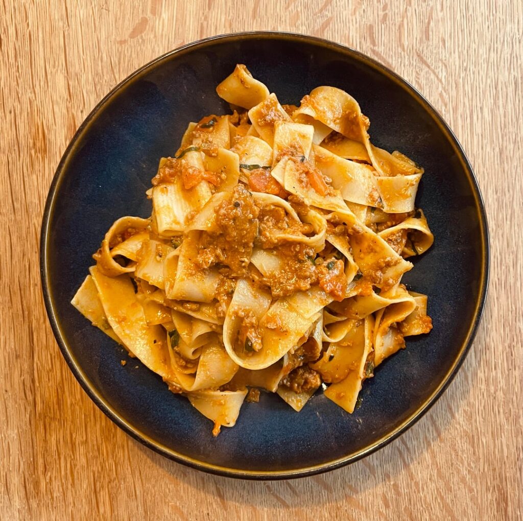 Pappardelle alla Bolognese