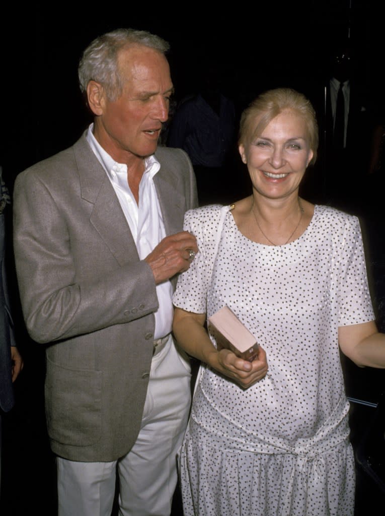Paul Newman and Joanne Woodward attend a party at Barbetta in 1989. Ron Galella Collection via Getty Images