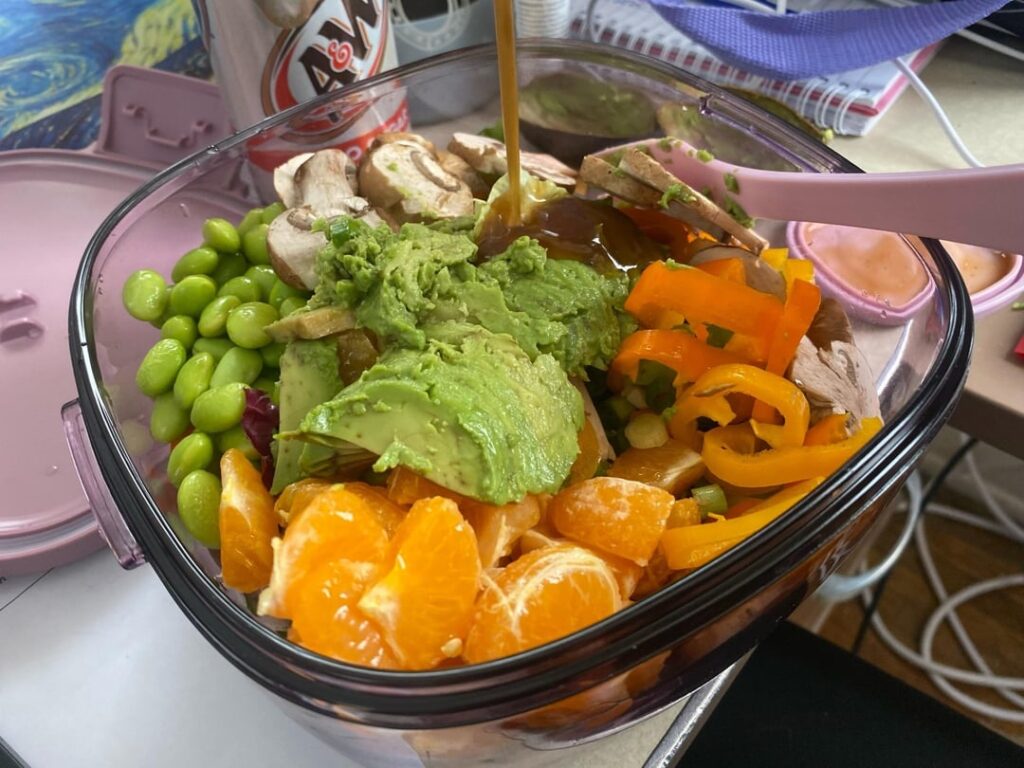 vaguely asian mandarin orange chopped salad w edamame