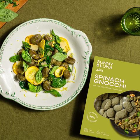 Sunny & Luna Spinach Gnocchi Lifestyle Pack Shot