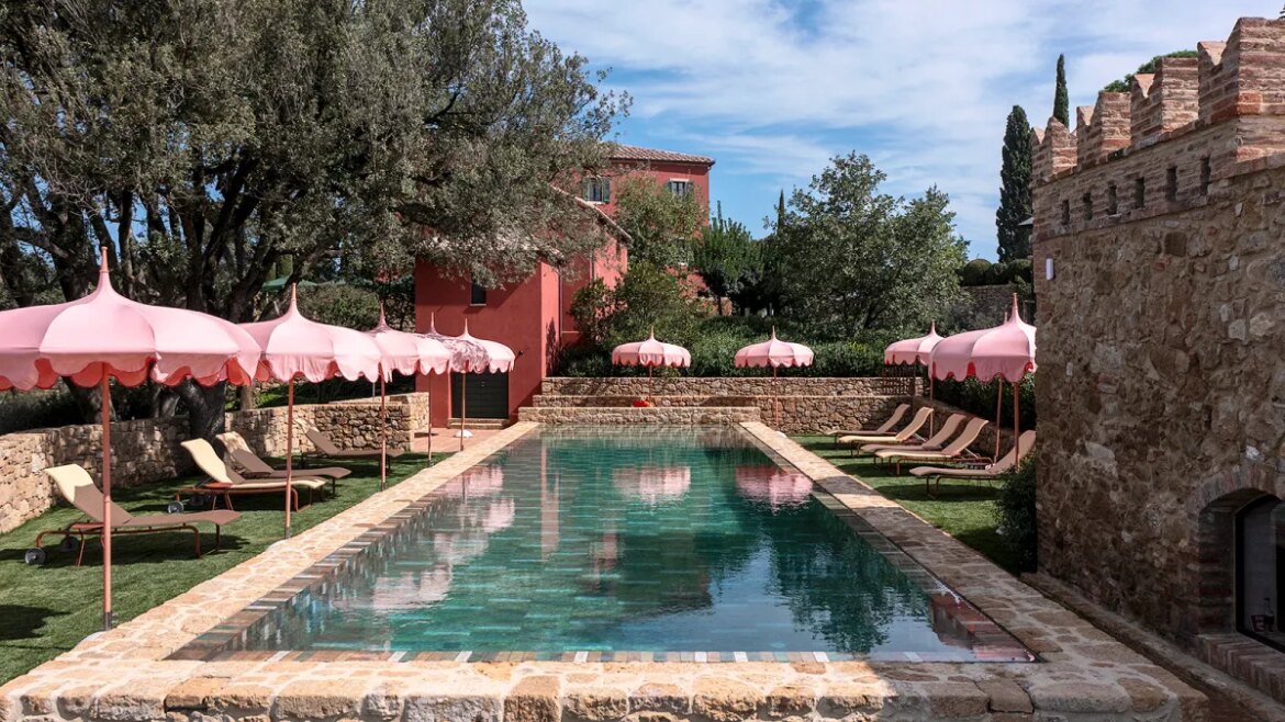 18 of the best vineyard hotels in Tuscany
