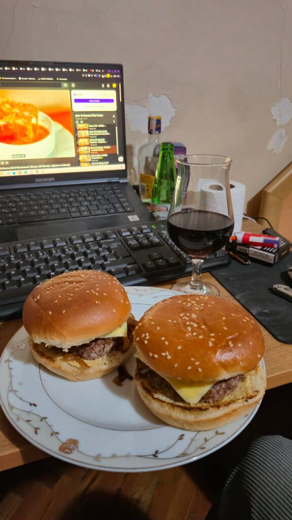 Cheeseburger [homemade]