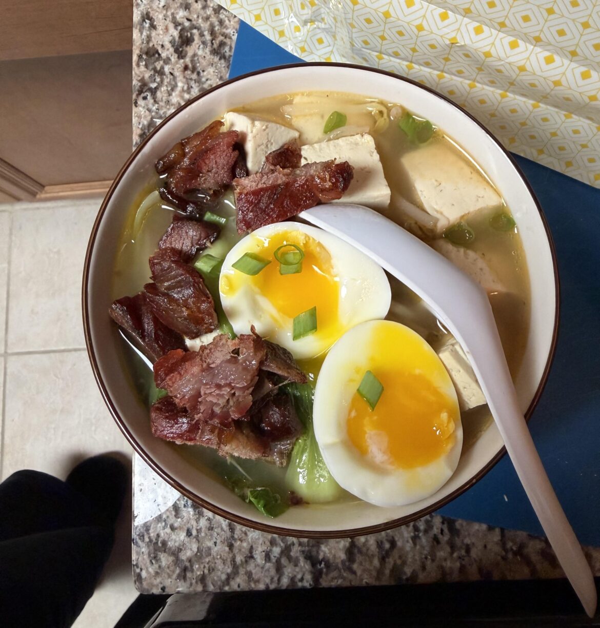 accidentally made something comparable in deliciousness to the ramen i had in Japan 1.5 years ago :’)