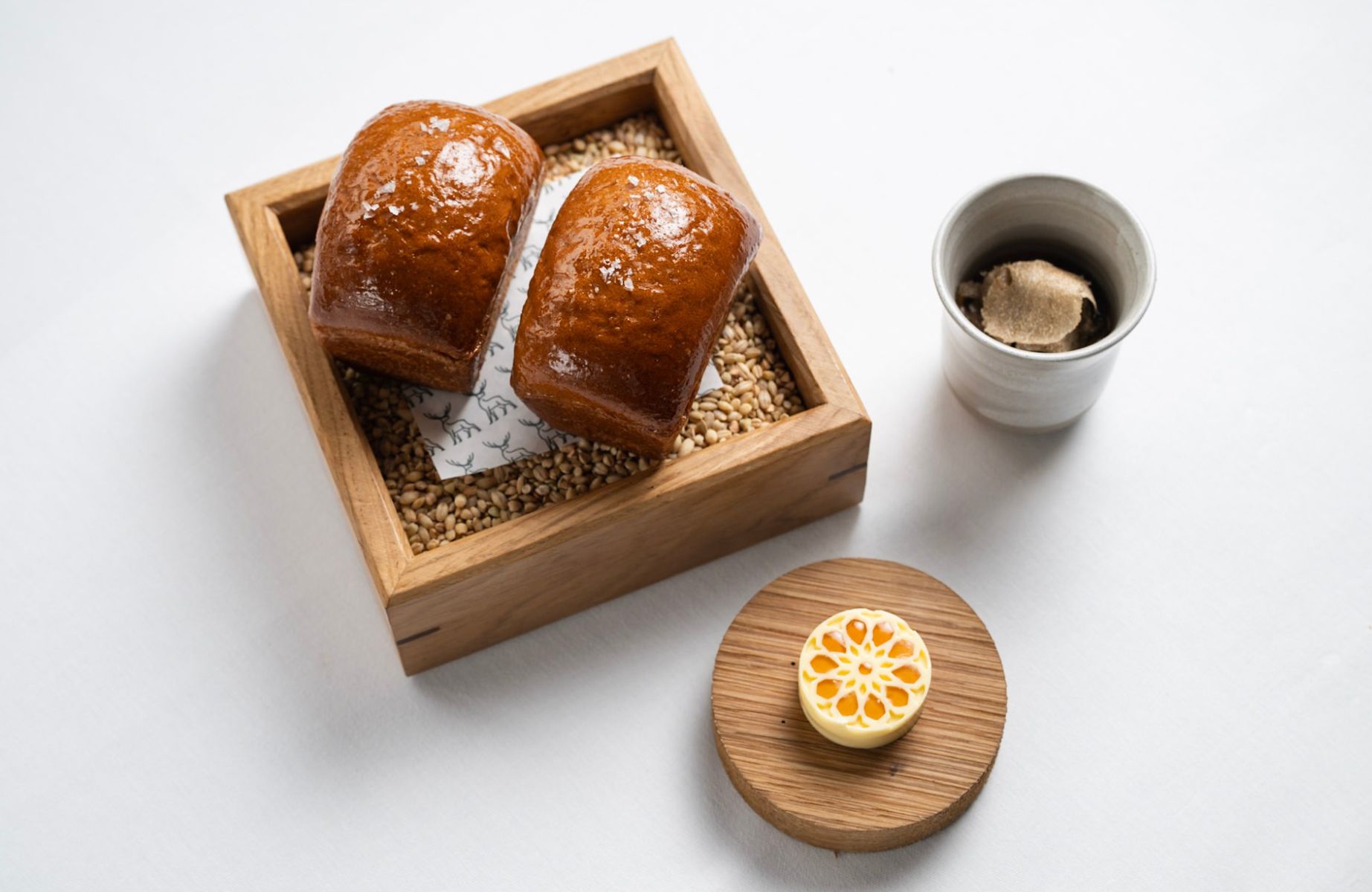 The bread course at MICHELIN-Starred 1887 in the Scottish Highlands. © Matt Buckley/1887