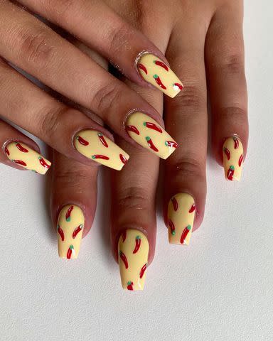 @oliviaannicenailartist