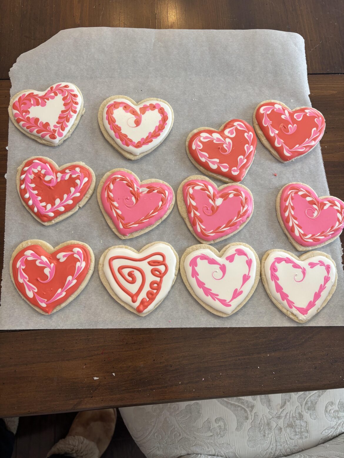 My first attempt at the wet on wet icing Valentine’s hearts 💕