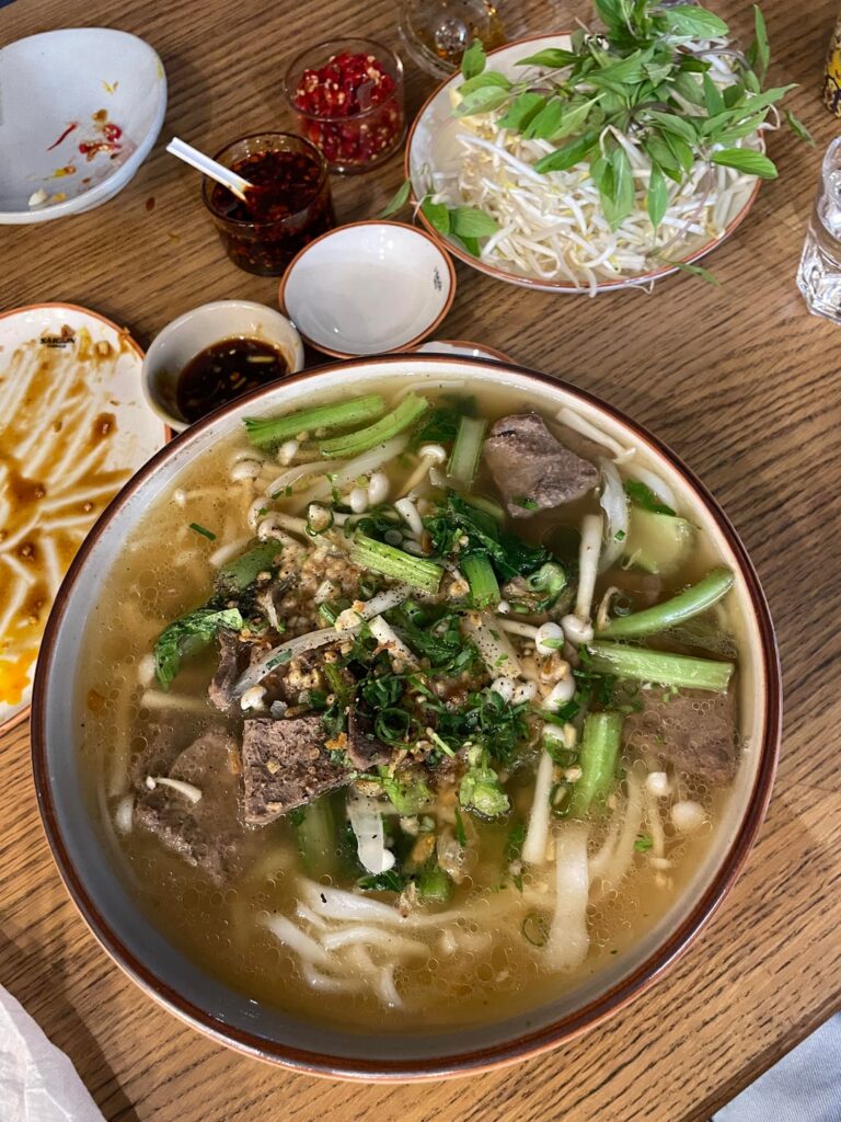 Help pls! Estimate for rice paper roll, vegan pho + sorbet?