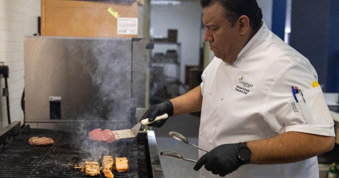 Fresh food for fit Soldiers: 42 Bistro chef dishes on offerings at new CSDV | News