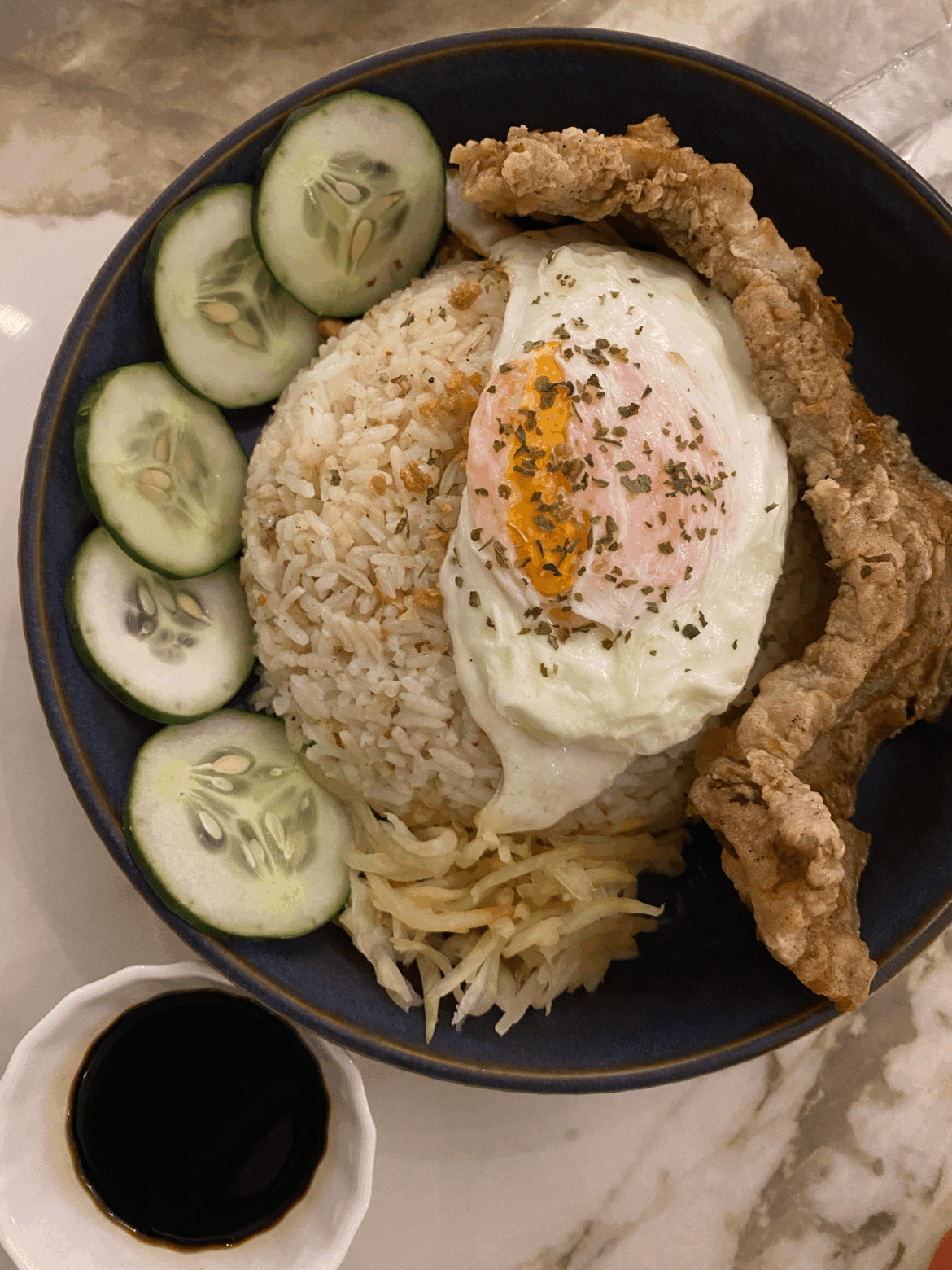 [homemade] Crispy Pork Belly with Fried rice and Egg ₊˚⊹♡