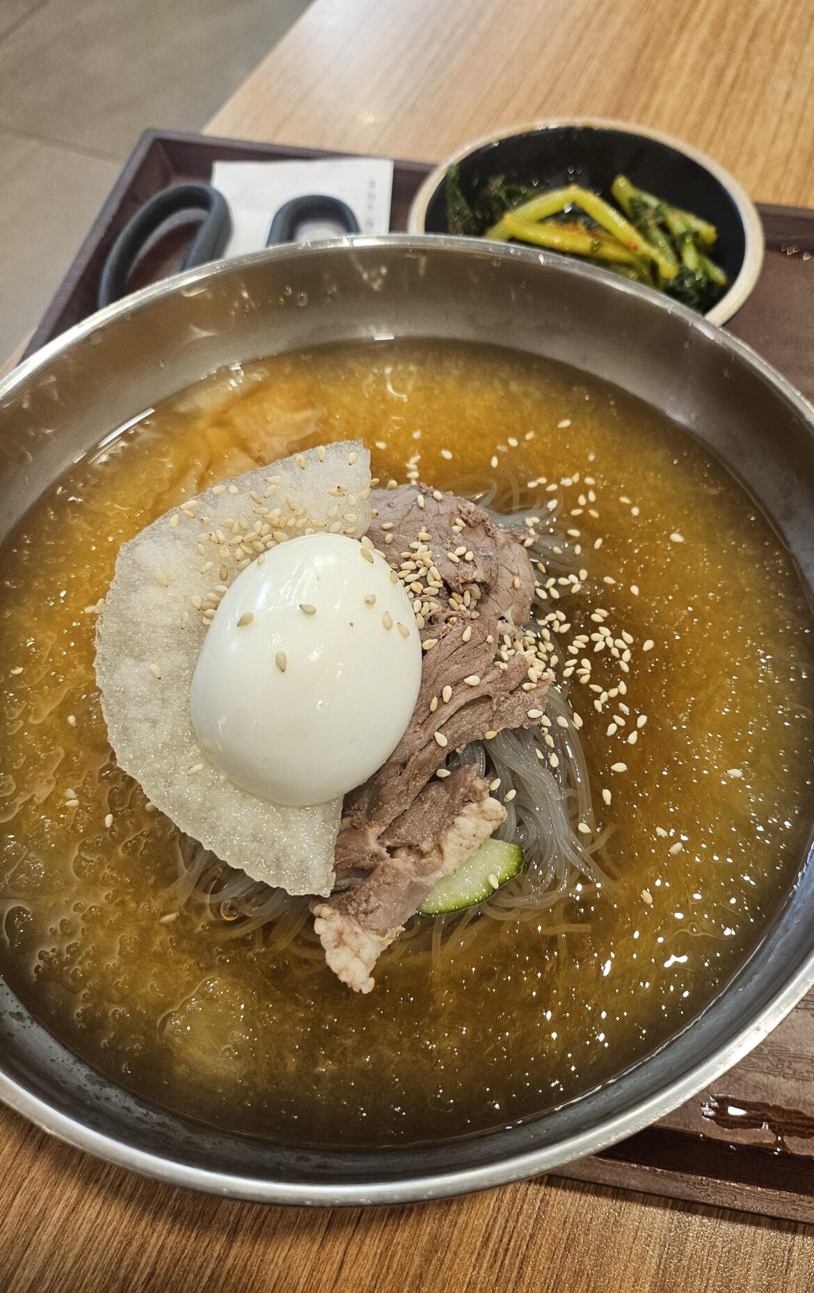 It’s that mul naengmyeon kind of day😳