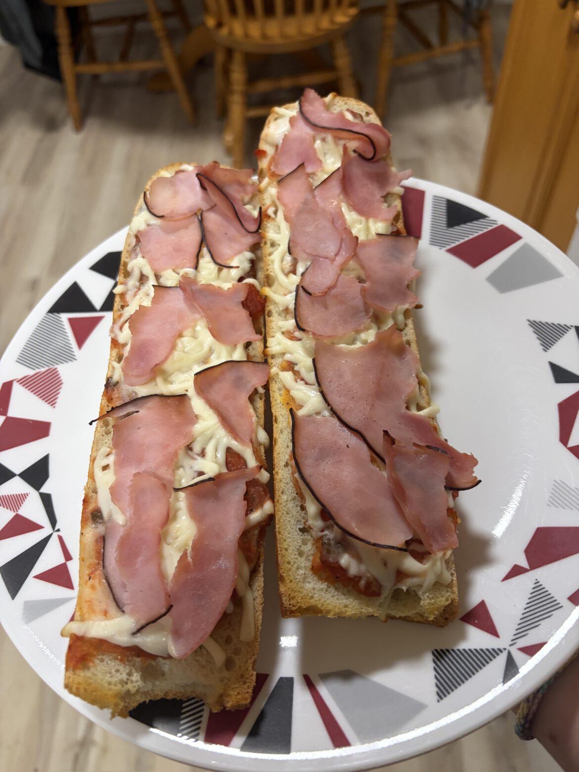 Pizza on a baguette! 440 calories.