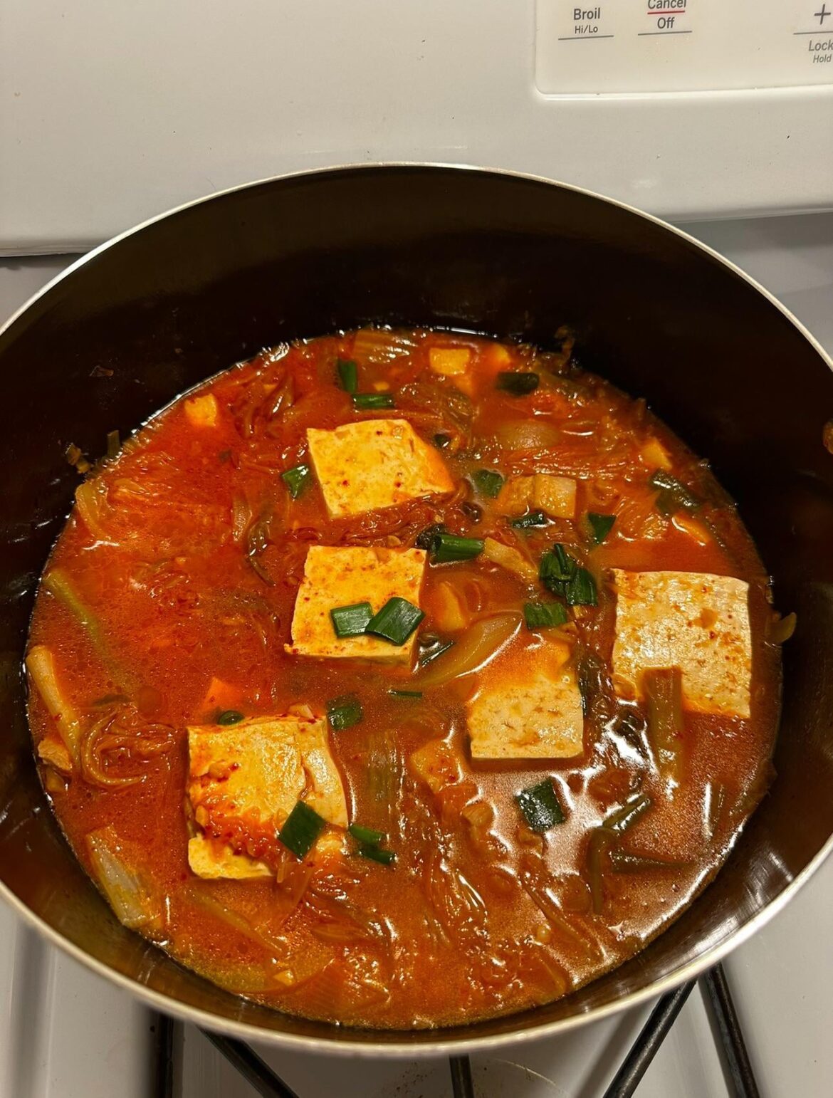 New here but, wanted to show my Kimchi Jjigae!