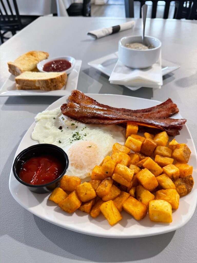 My favorite meal is breakfast