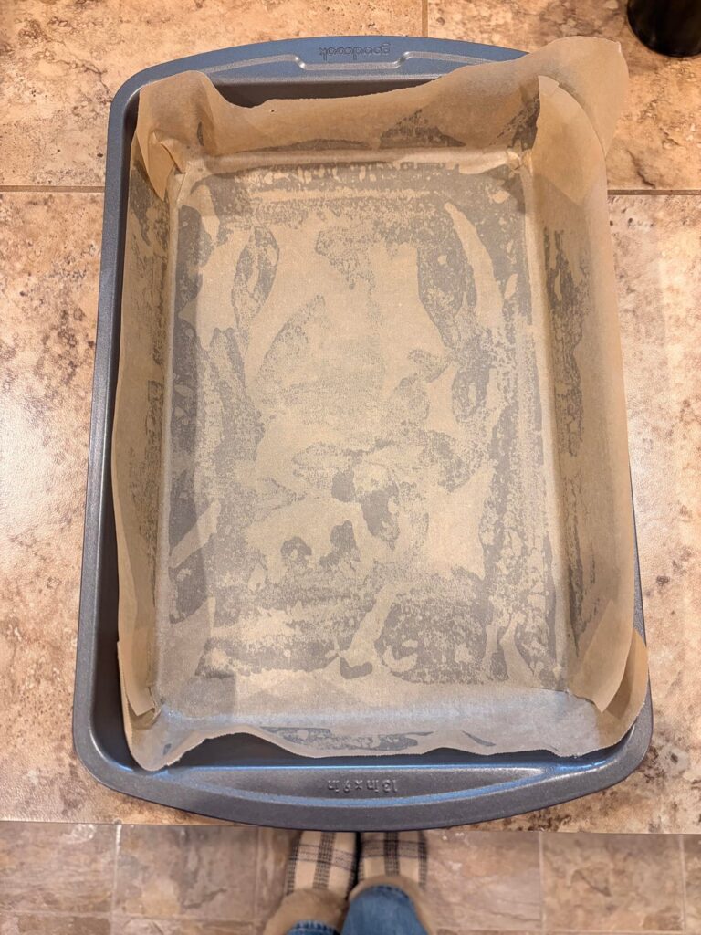 Whoever taught me the parchment paper trick deserves a fat kiss on the mouth