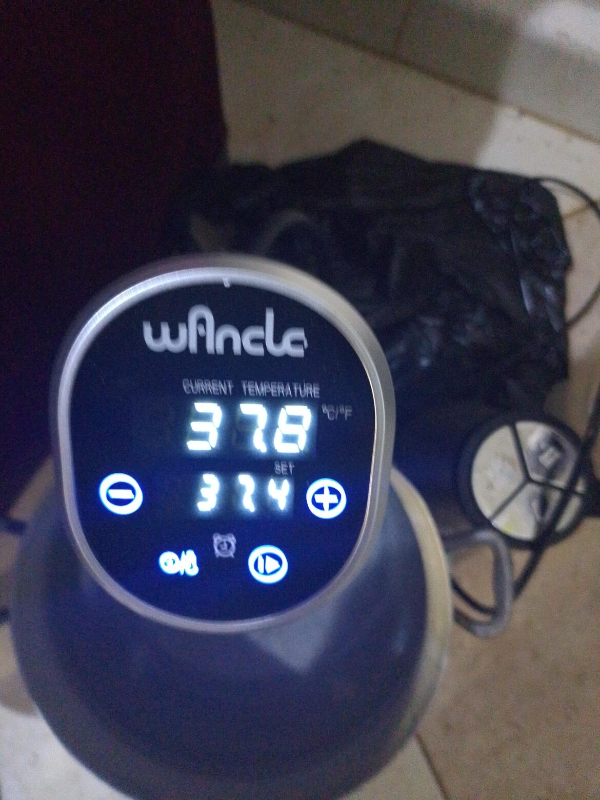 Ok want to make yoghurt with my sous vide. The yoghurt will be in a sealed jar , but the water around it will be also at 37 temperature. Is there any risk the water of sous vide get contamination during the fermentation of milk !