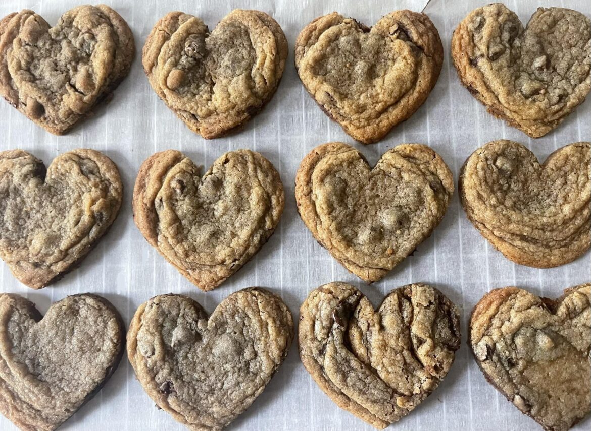 I made Valentine’s Day Chocolate Chip Cookies ♥️