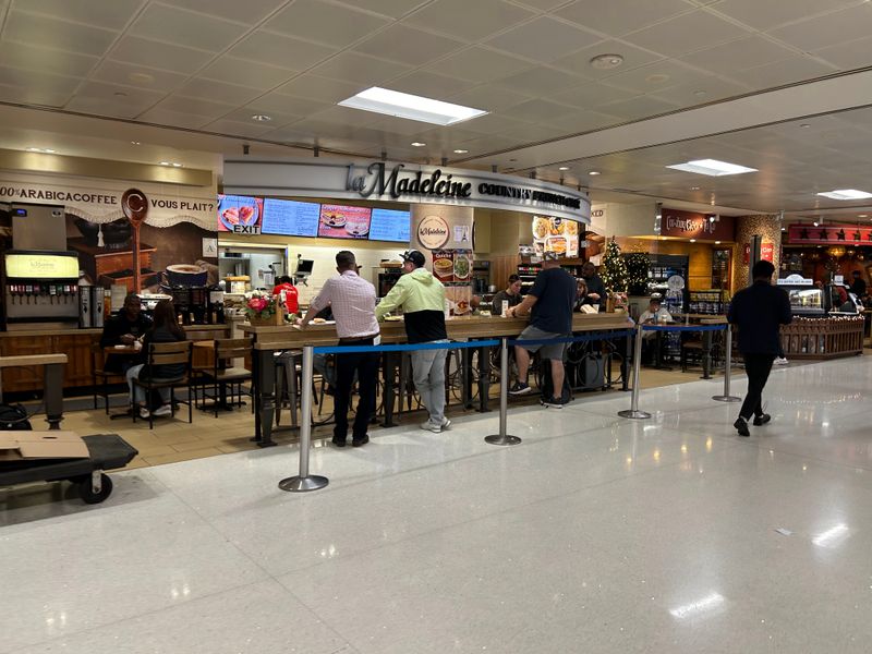 Iced Vanilla Latte To Go