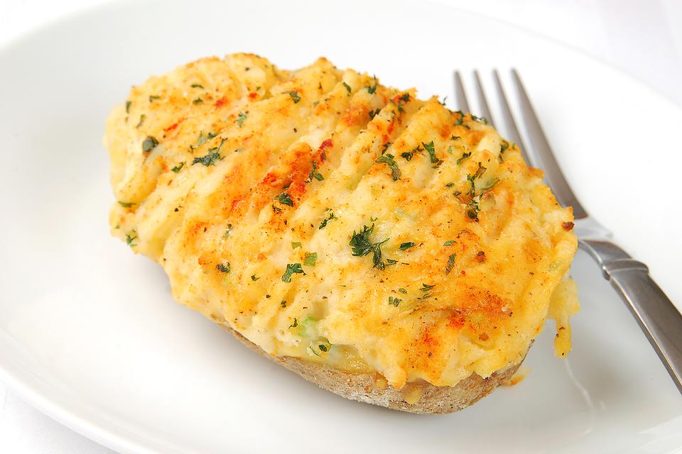 3-Ingredient French Onion Twice-Baked Potatoes Recipe Is Like Cheesy French Onion Dip | Appetizers 3-Ingredient French Onion Twice-Baked Potatoes Recipe Is Like Cheesy French Onion Dip