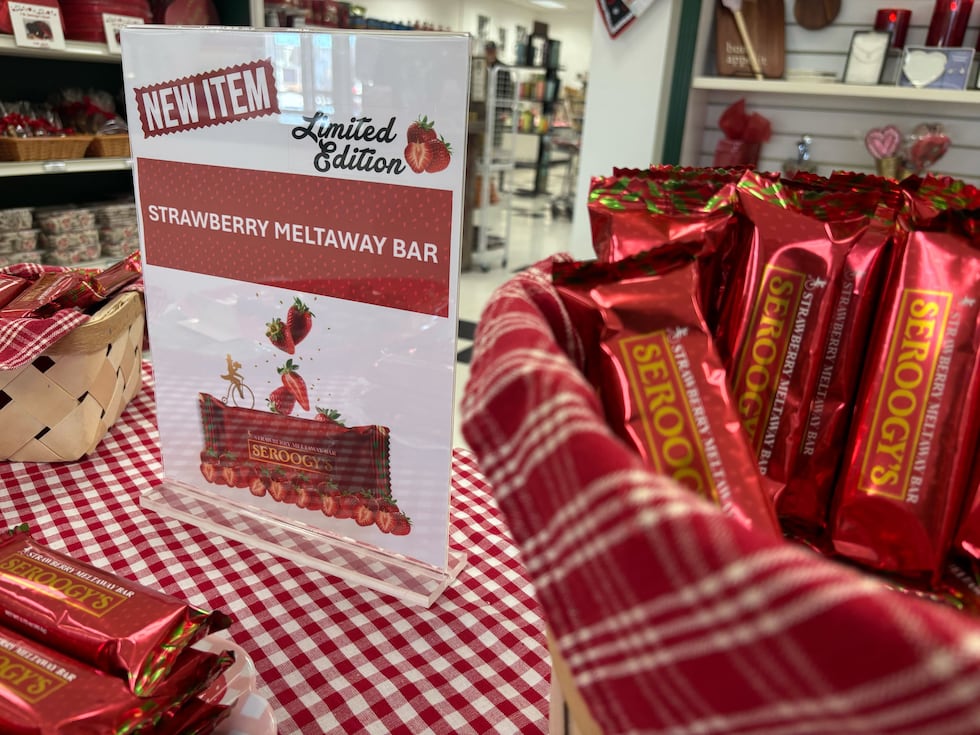 De Pere-based Seroogy's Chocolates introduces Strawberry Meltaway Bars, its first new Meltaway...