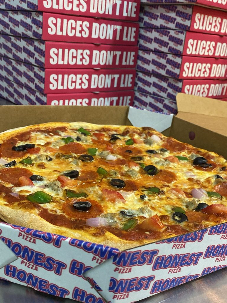 This New York-style pizza spot has returned from its hiatus at Nam Sun