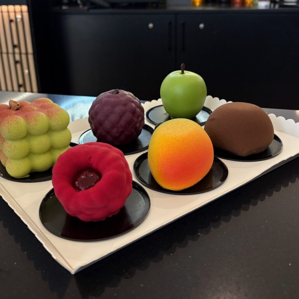 Desserts that Deceive the Eye Desserts that Deceive the Eye